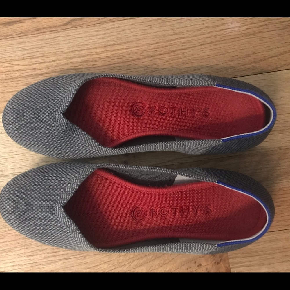 Classic Grey Rothy’s 9